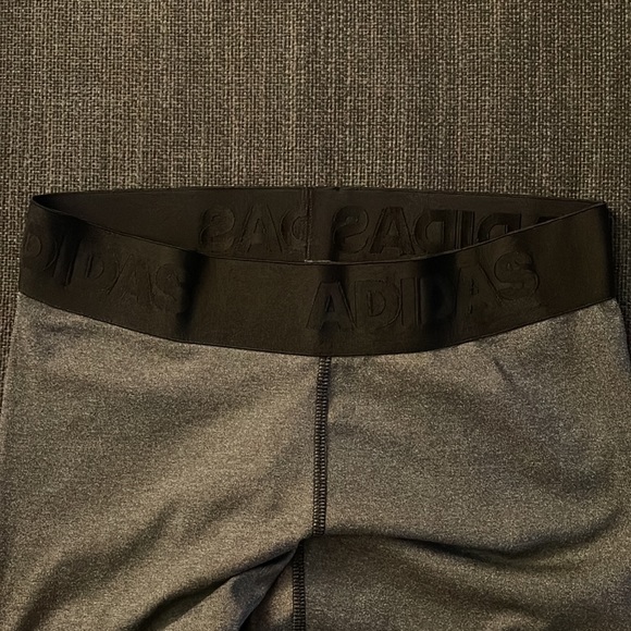 Adidas leggings NWOT - Picture 2 of 2